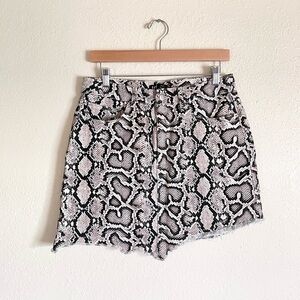 ZARA Trafaluc Multicolored Monochrome Snakeskin Asymmetrical Denim Mini Skirt
